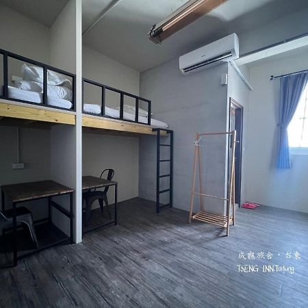 台東成癮旅舍tseng Inn青年旅舍背包客 Taitung Bagian luar foto